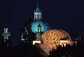 Église St Charles et pavillon Secession de nuit © Wien-Tourismus, F 3