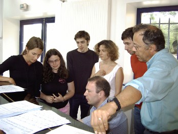 S�ance de travail en 2004